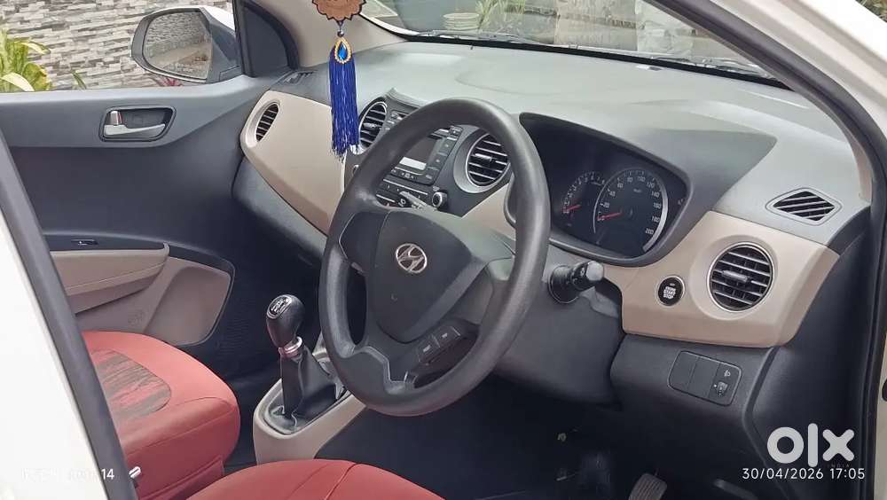 Keyless,full Power Window, Electric Adjustable Side Mirror