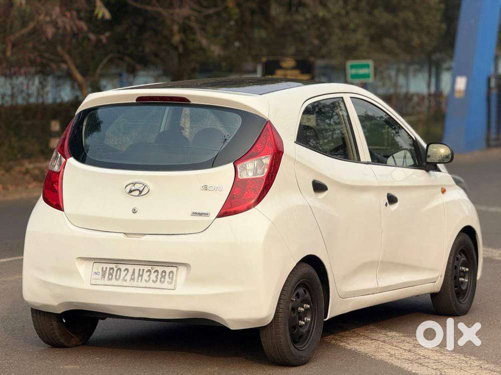 Hyundai Eon Magna, 2015