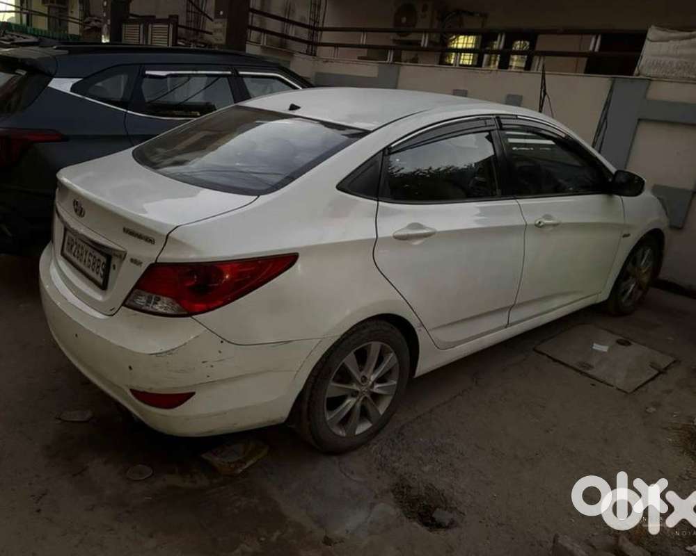 Hyundai Verna 1.6 Sx (o) Crdi Anniversary Edition, 2018, Diesel