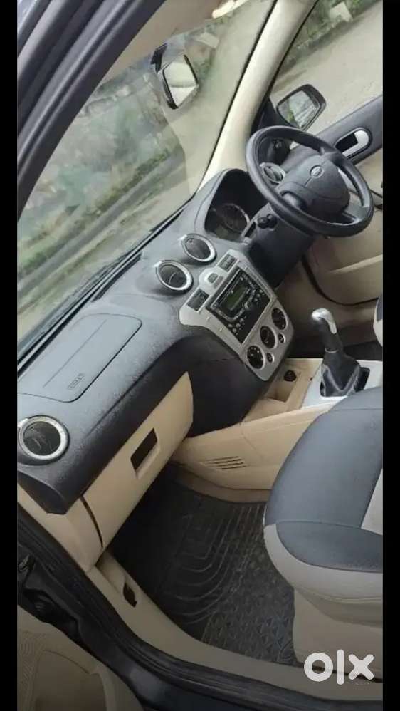 Ford Classic Titanium 2013 Car