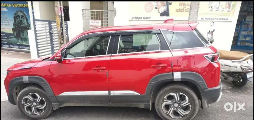 Maruti Suzuki Brezza 2024 Cng & Hybrids 50000 Km