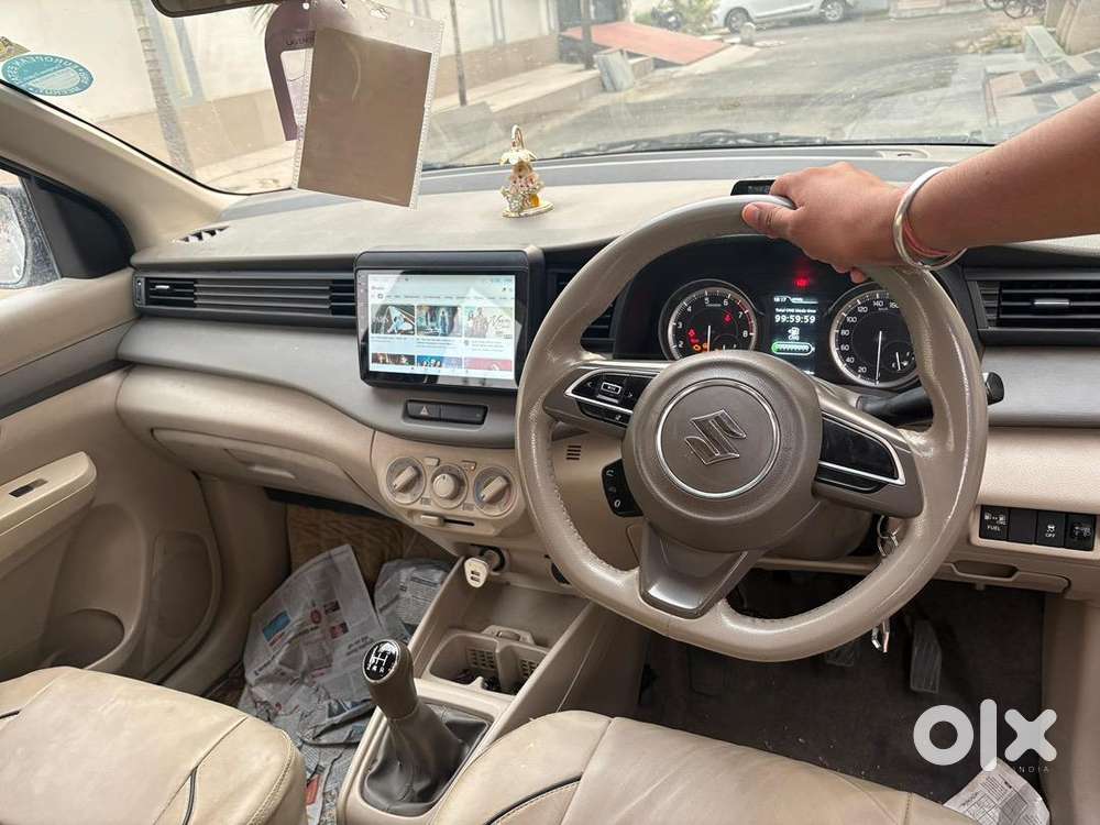 Up16-6666 Number Ertiga Cng With All New Tyres New Infotainment System