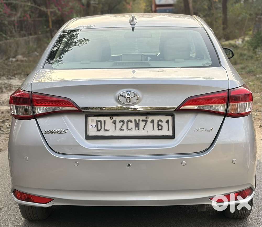 Toyota Yaris J Cvt, 2018, Petrol