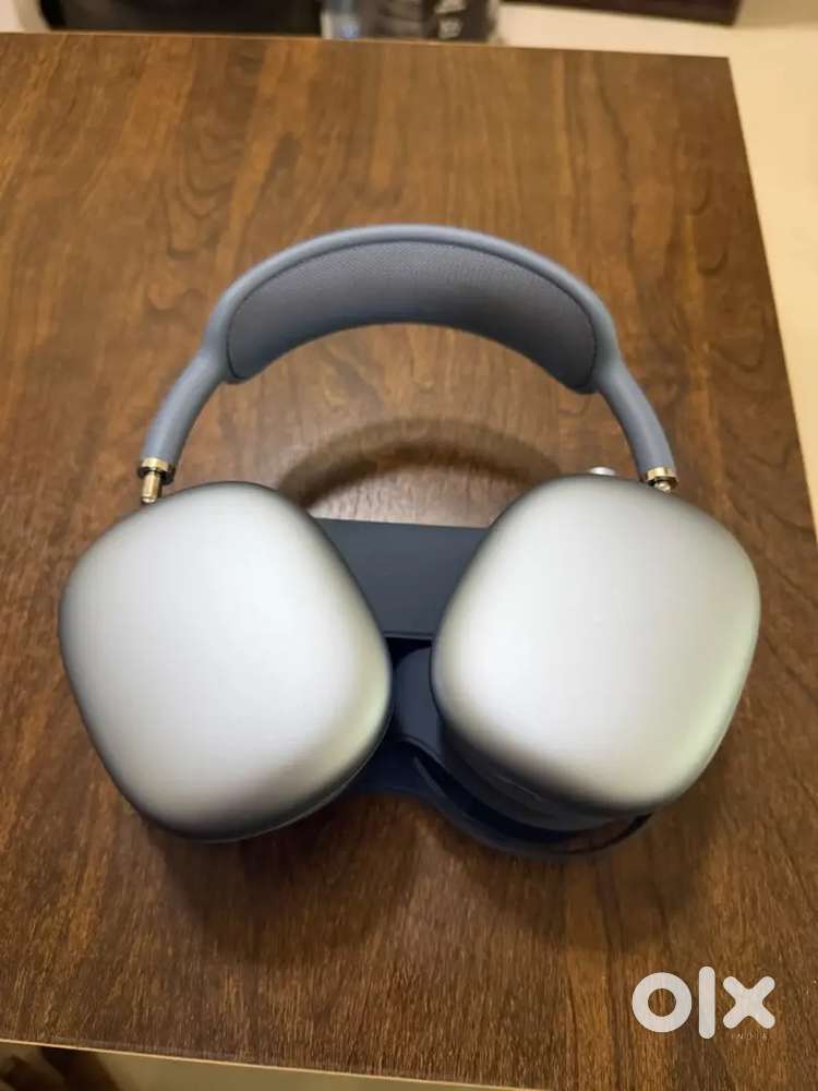 Airpod max 2 gen with apple care plus
