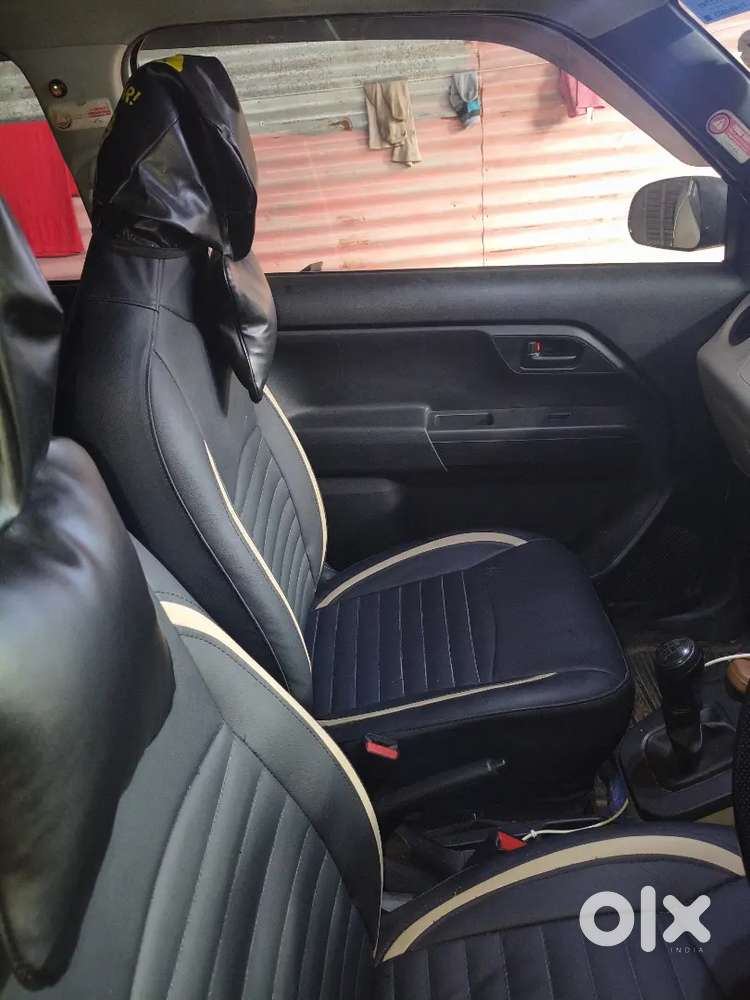 1 Saal Gari Chala H Gaari Government Office Me Chalta Tha