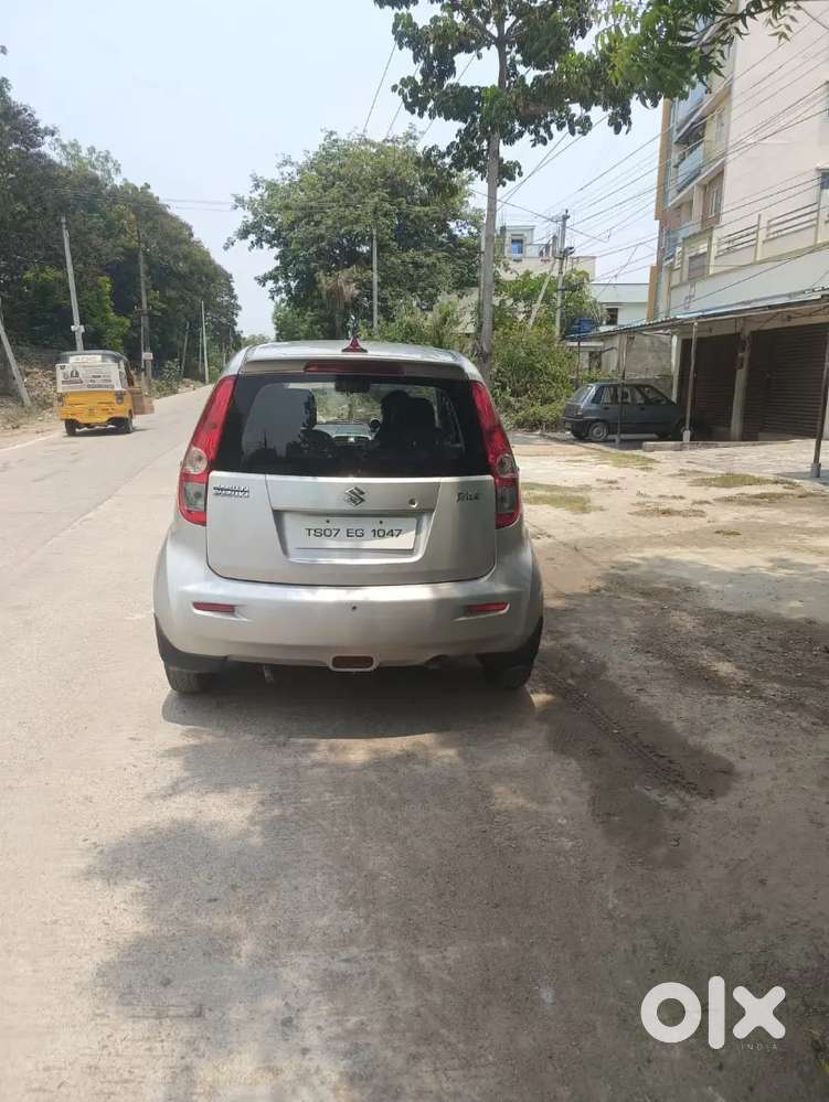 Marathi Suzuki Ritz Petrol