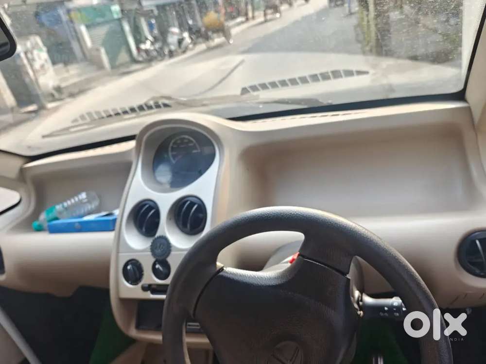 Tata Nano Lx 2012