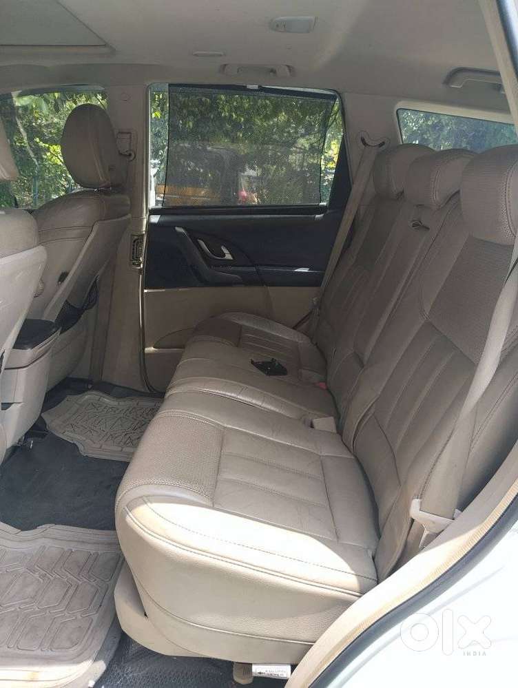 Mahindra Xuv500 At W10 Awd, 2016, Diesel