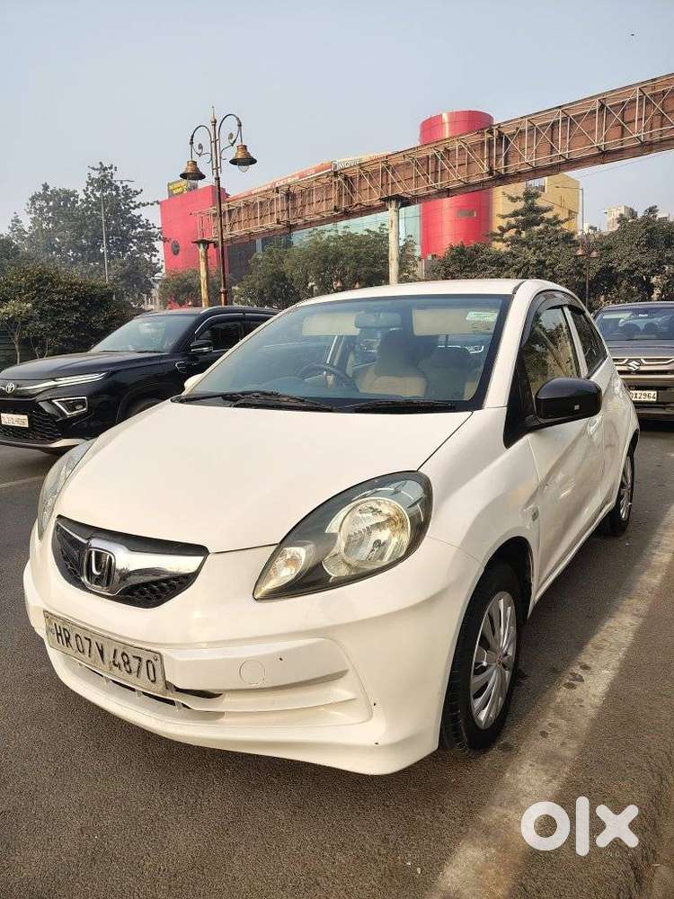 Honda Brio S Mt, 2015, Petrol