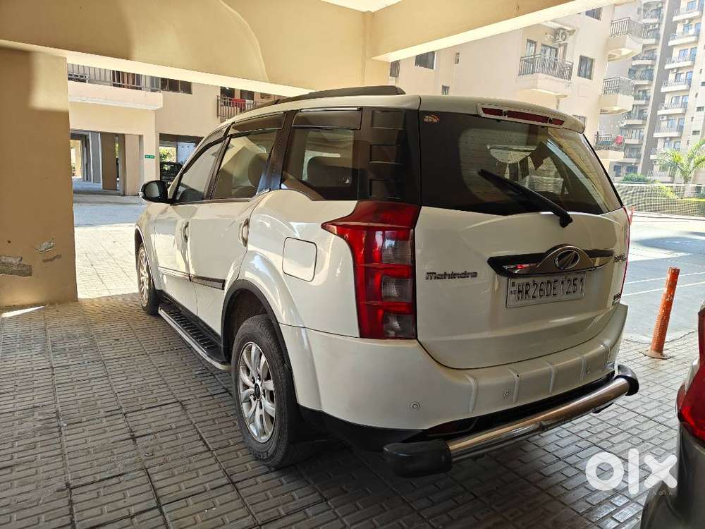 Xuv 500 Top Model At Sunroof