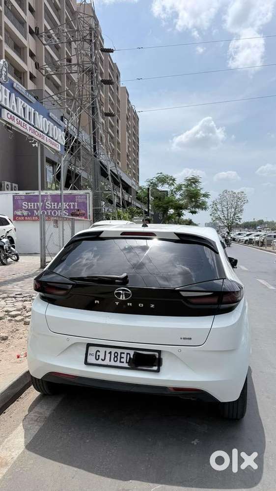 Tata Altroz 2024 Cng & Hybrids Good Condition