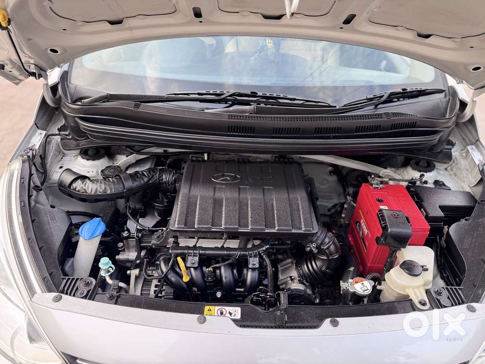 Hyundai Grand I10 Sportz, 2016, Petrol