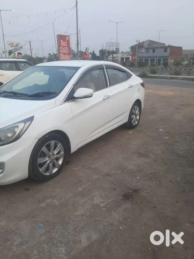 Hyundai Verna Sx Crdi 2012