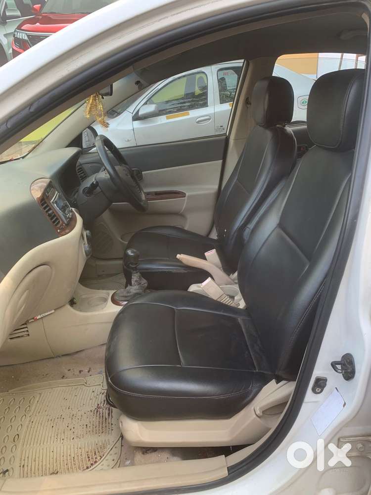 Hyundai Verna Crdi Vgt Sx 1.5, 2010, Diesel