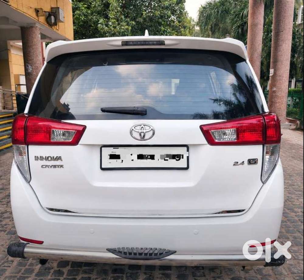 Toyota Innova Crysta 2.4 G Mt 8s, 2017, Diesel