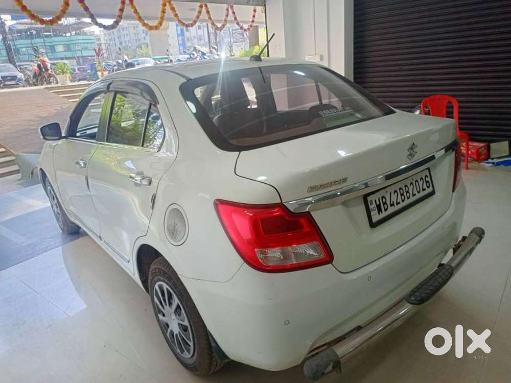 Maruti Suzuki Dzire 1.2 Vxi, 2022, Petrol