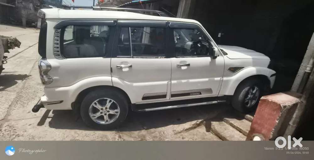 Mahindra Scorpio Classic 2015 Petrol Classic