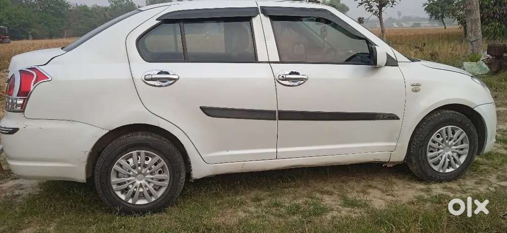 Maruti Suzuki Dzire 1.2 Vxi 2011