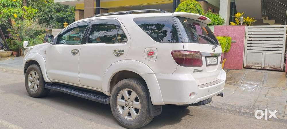 Toyota Fortuner 3.0 4x4 Manual, 2010, Diesel