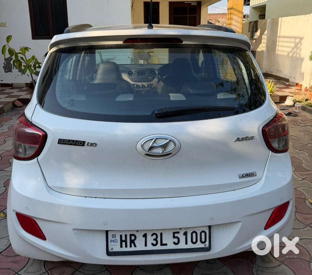 Hyundai Grand I10 2016 Diesel 90000 Km Driven