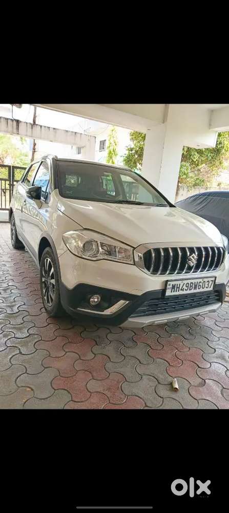 Maruti Suzuki S-cross 2022 Petrol Well Maintained