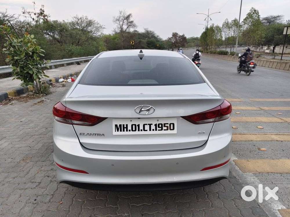 Hyundai Elantra 1.6 Sx Option At, 2017, Petrol