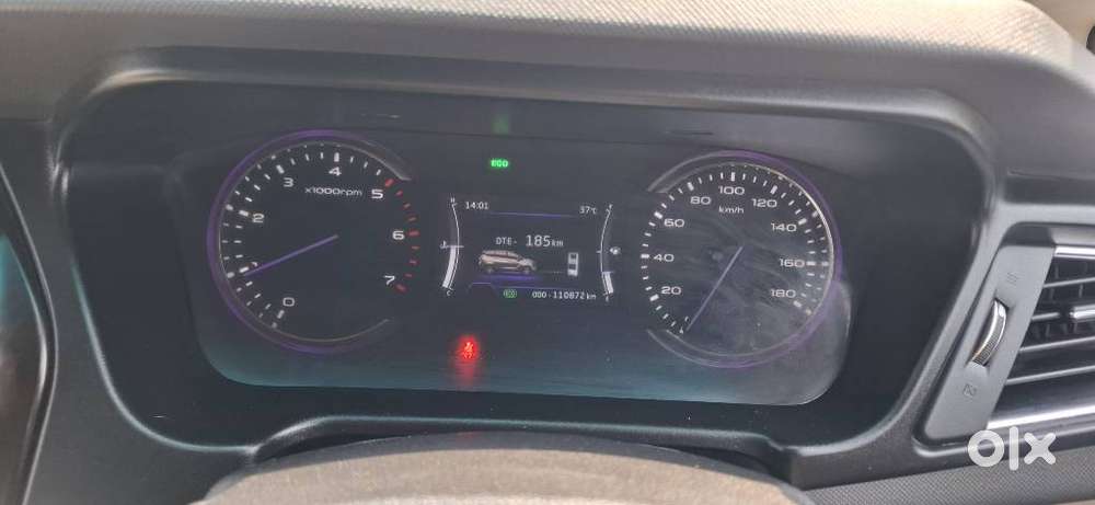 Mahindra Marazzo M8 8str, 2020, Diesel