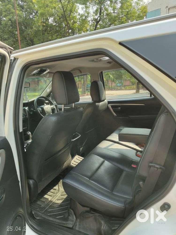 Toyota Fortuner 4x2 At 2.8 Diesel, 2024, Diesel