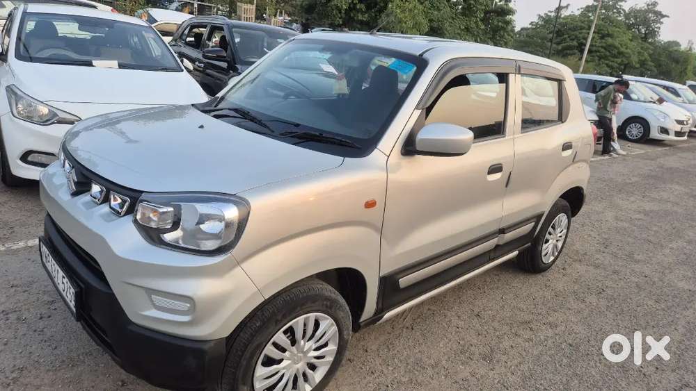 Maruti Suzuki S-presso 2023 Petrol 23500 Km Driven