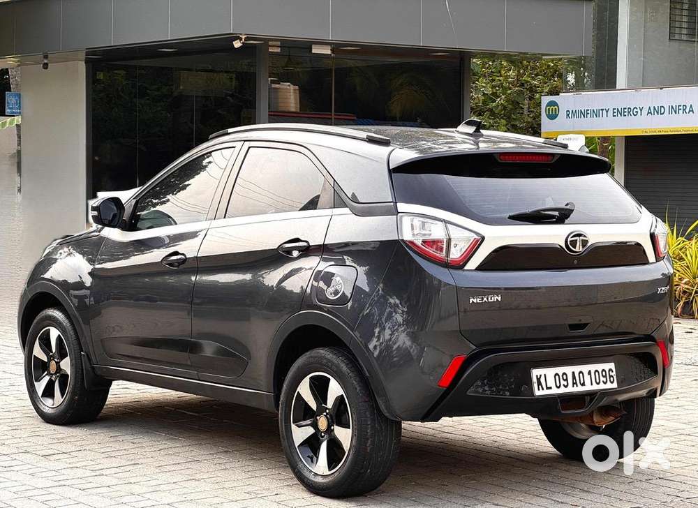 Tata Nexon 2018 Petrol Well Maintained