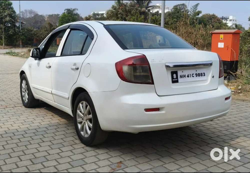 Maruti Suzuki Sx4 2011 ( 1.80l)