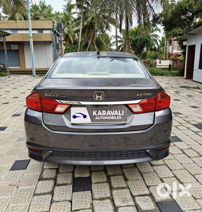 Honda City I-vtec V, 2017, Petrol