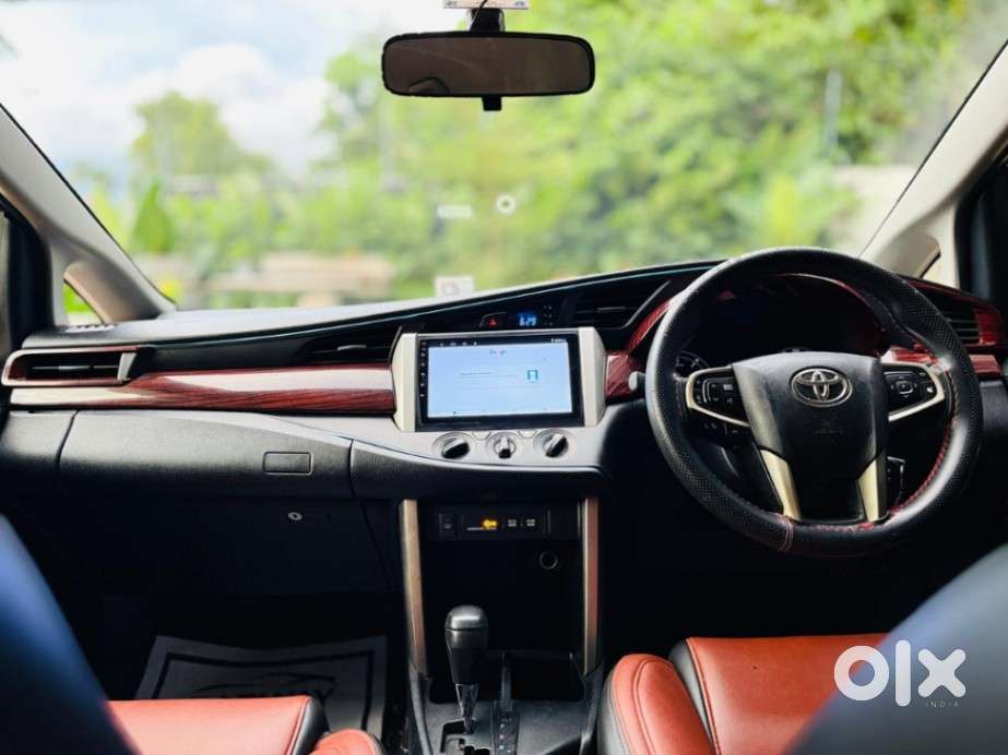Toyota Innova Crysta, 2016, Diesel