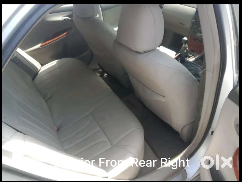 Toyota Corolla Altis 2011 Manual Petrol