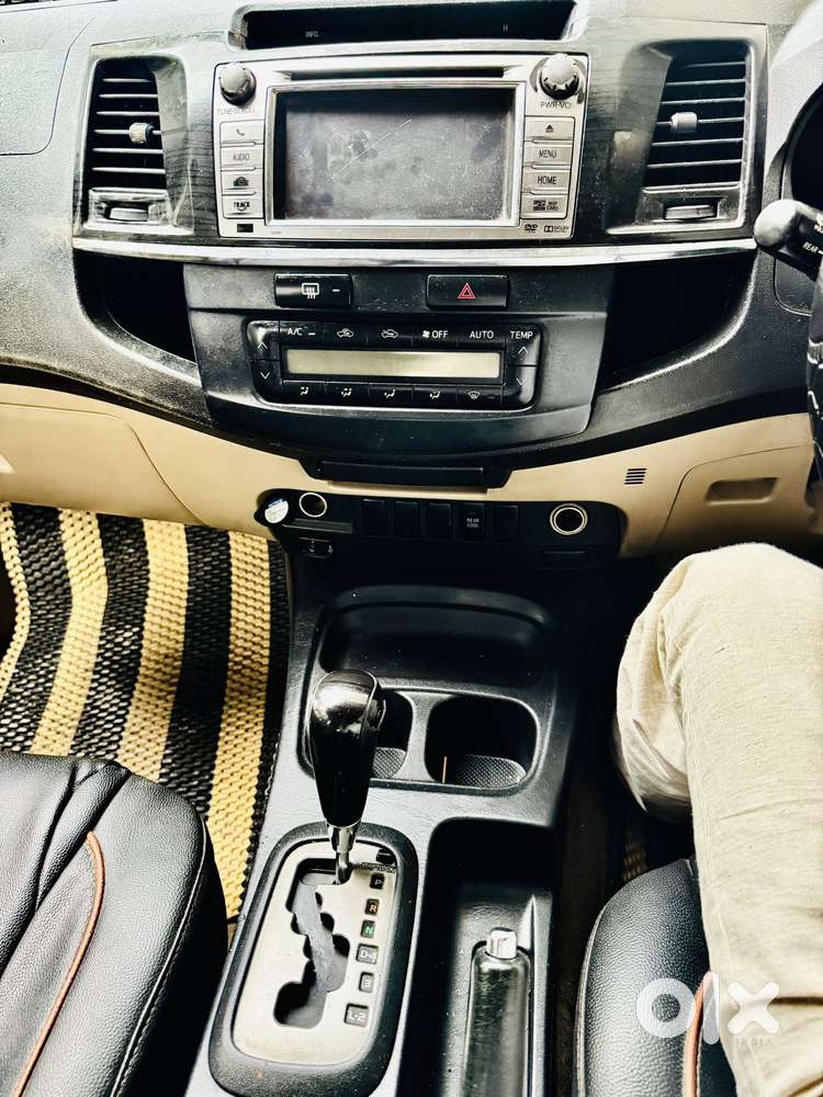 Toyota Fortuner 3.0 4x2 Automatic, 2015, Diesel