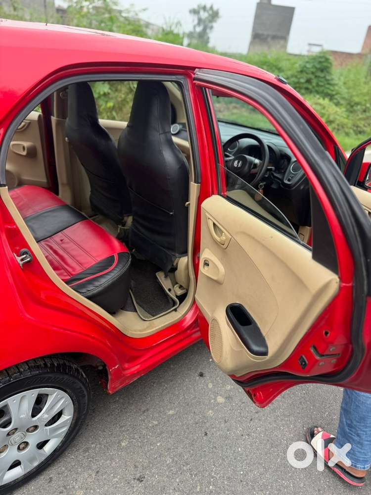 Honda Brio Petrol +cng 2015