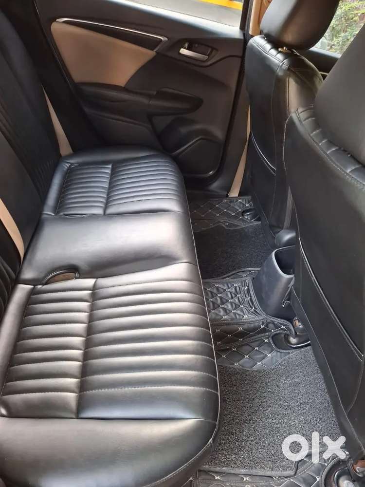Honda Jazz 1.2 V Ivtech  2017 Petrol