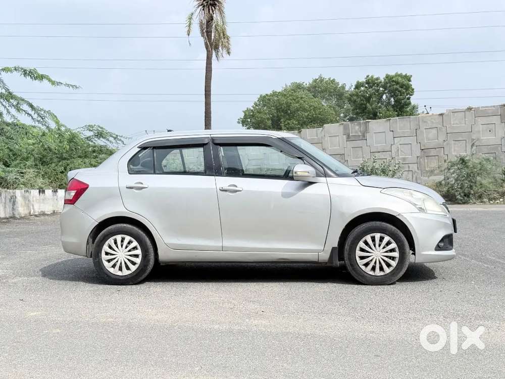 2nd Owner Maruti Swift Dzire 2013 Diesel
