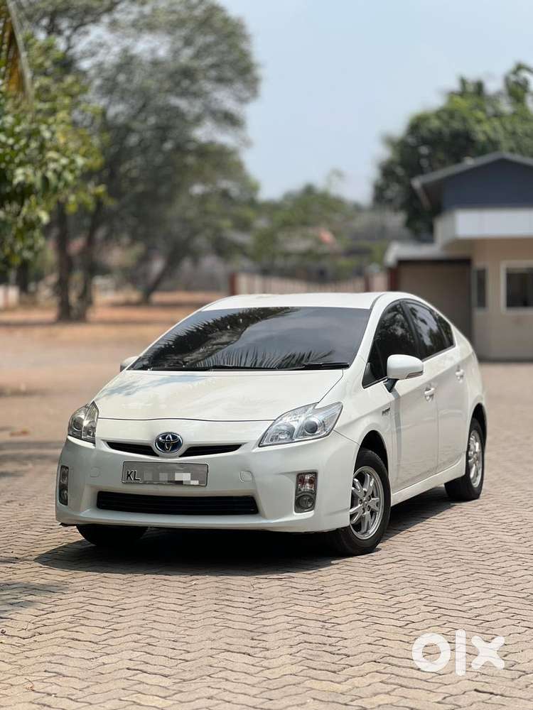 Toyota Prius Z8, 2011, Petrol