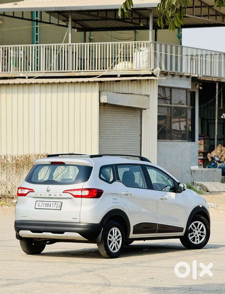 Renault Triber Rxt, 2019, Petrol