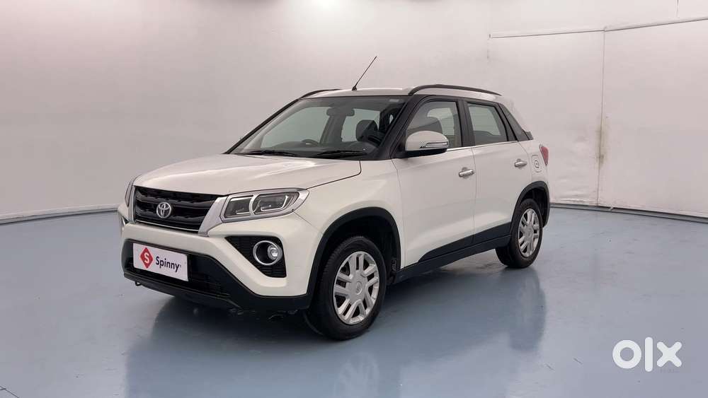 Toyota Urban Cruiser Cruiser Mid, 2022, Cng & Hybrids