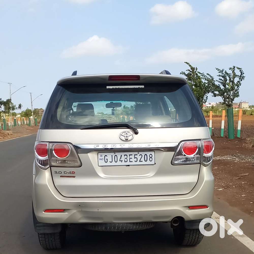 Toyota Fortuner 3.0 4x2 Automatic, 2012, Diesel