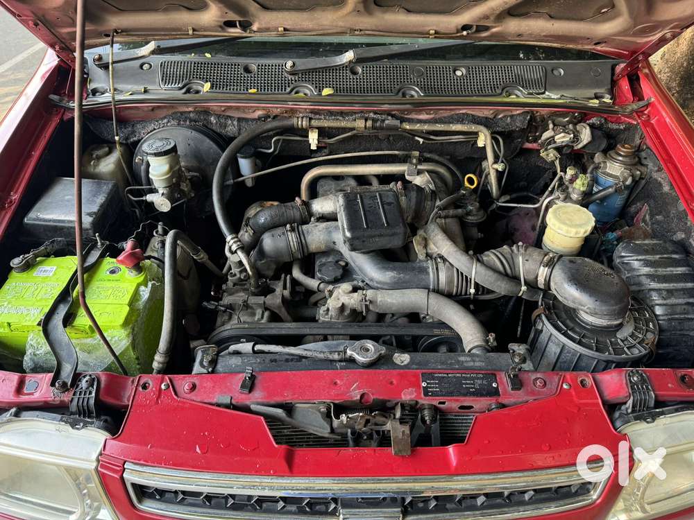 Chevrolet Tavera Neo 3 Ls 10 Seater Bs Iv, 2016, Diesel