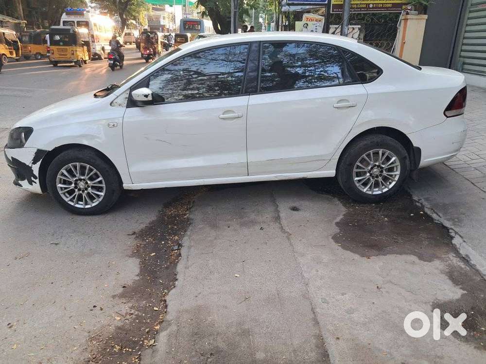 Volkswagen Vento 2010-2013 Diesel Comfortline, 2011