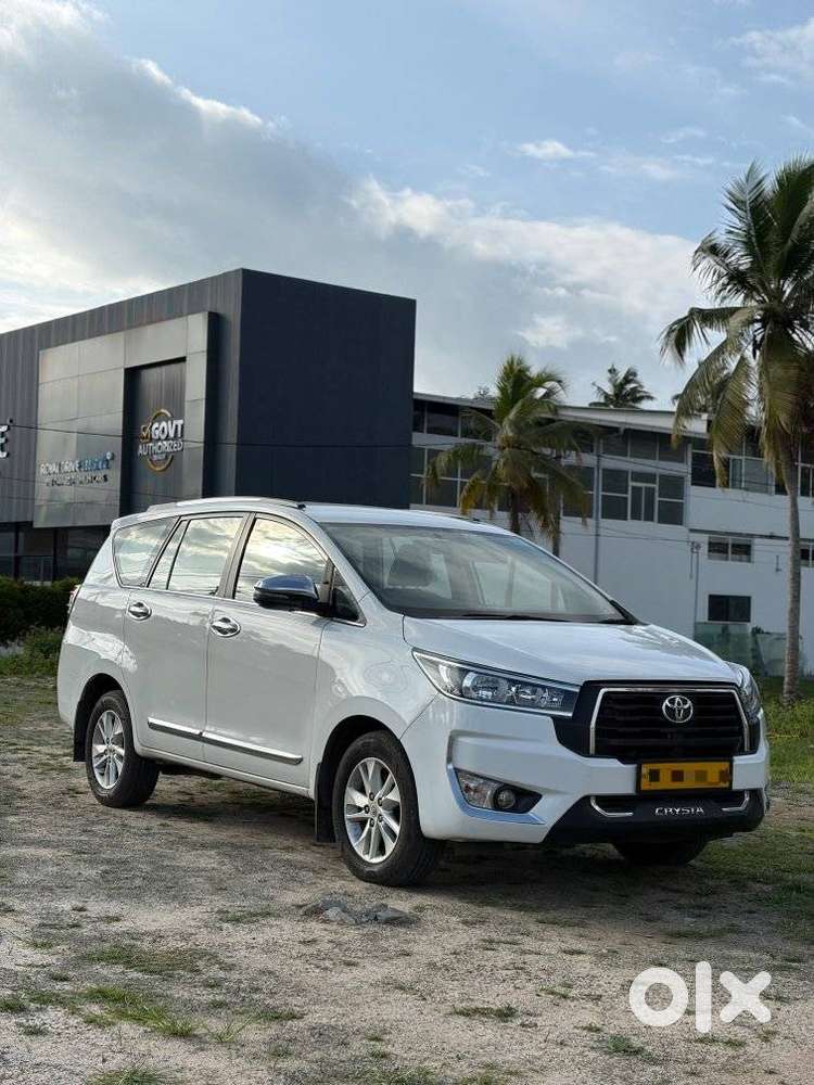 Toyota Innova Crysta 2.4 G Mt, 2020, Diesel