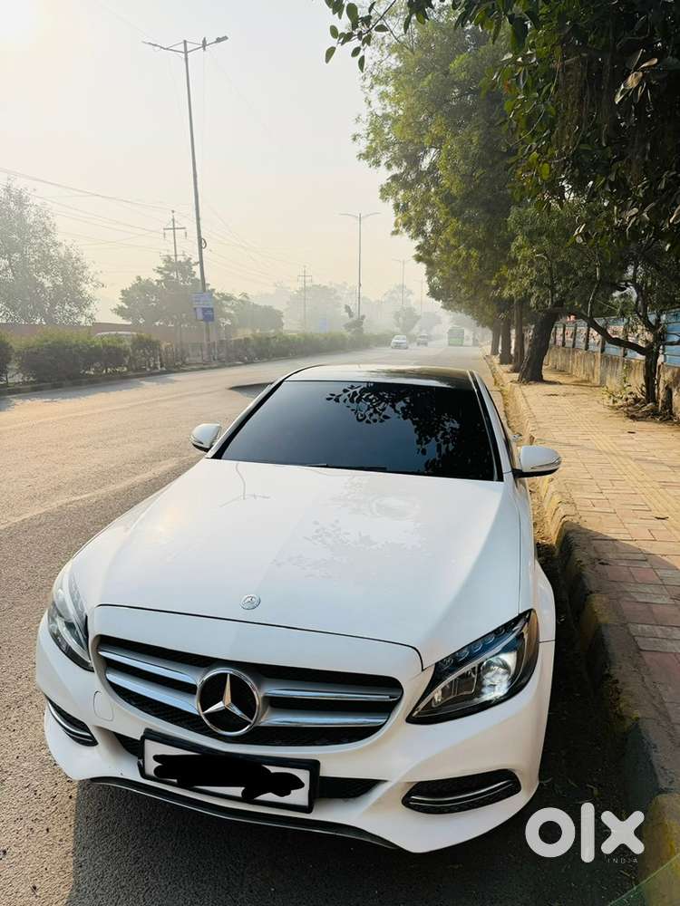 Mercedes-benz C Class 2015 Petrol Good Condition