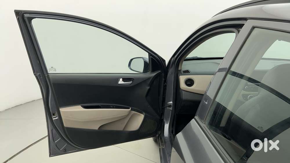 Hyundai Grand I10 [2017-2020] 1.2 Kappa Vtvt Sportz At, 2019, Petrol