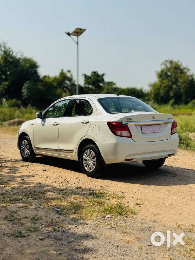 Maruti Suzuki Dzire 1.2 Vxi, 2017, Petrol