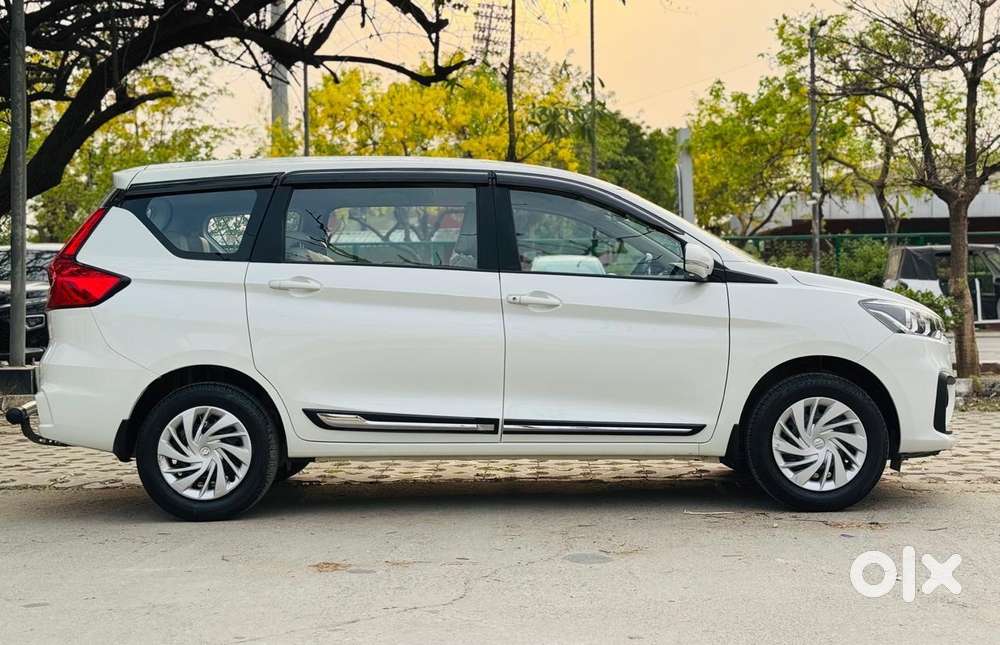 Maruti Suzuki Ertiga Vxi (o) Cng, 2024, Cng & Hybrids