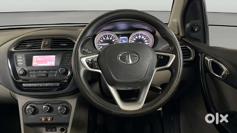Tata Tiago 1.2 Revotron Xz, 2017, Petrol
